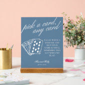 Modern Blue Wedding Playing Cards Pedestal Zeichen Acrylschild (Hochzeit)