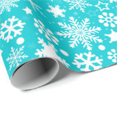 Modern Blue White Christmas Snowflakes Muster Geschenkpapier (Rolleneckpunkt)