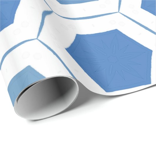 Modern Blue White Geometric Muster Geschenkpapier (Rolleneckpunkt)