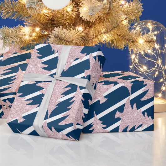 Modern Blue White Stripe Rose Gold Weihnachtsbaum Geschenkpapier (Feiertage)