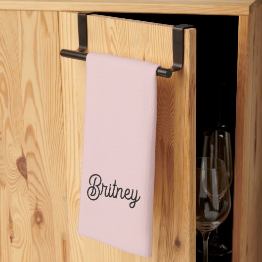 Modern Blush Dusty Pink Monogram und Name Geschirrtuch (Drittel gefaltet)