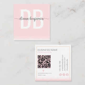 Modern blush pink and white monogram Qr Code Quadratische Visitenkarte