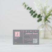 Modern Blush Pink Bold Typografy Monogram QR Code Visitenkarte (Stehend Vorderseite)