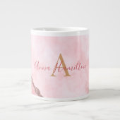 Modern Blush Pink Gold Agate Geode Monogram Jumbo-Tasse (Vorderseite)