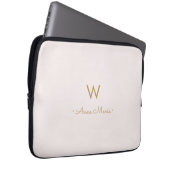 Modern Blush Pink Gold Script Monogram Laptopschutzhülle (Vorne Rechts)