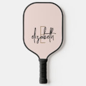 Modern Blush Pink Monogram Pickleball Schläger (Vorderseite)