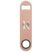 Modern Blush Pink Monogram Script Speed Flaschenöffner (Vorderseite)