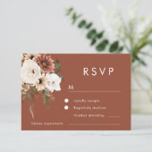 Modern Boho Blume Terracotta Wedding RSVP Karte (Stehend Vorderseite)