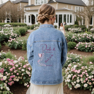 Modern Boho Chic Pearls und Prosecco Brautparty Jeansjacke