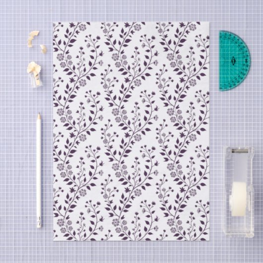 Modern Boho Floral Pattern Plum White Seidenpapier (Handwerk)