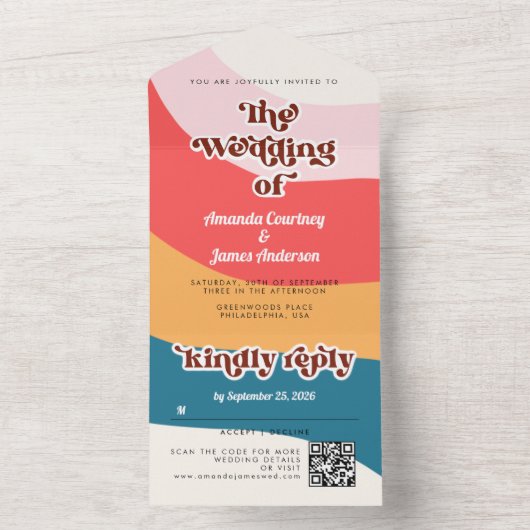 Modern Boho Groovy Retro 70er Wedding All In One Einladung (Innen Boden)