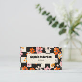 Modern Bold Floral Checkered Business Card Visitenkarte (Stehend Vorderseite)