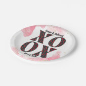Modern Bold XOXO Happy Valentines Day Pappteller (Schrägansicht)