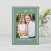 Modern Border Script Sage Green Photo Wedding Save The Date (Stehend Vorderseite)