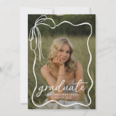 Modern Bow Photo Graduation Party Invitation Einladung (Vorderseite)