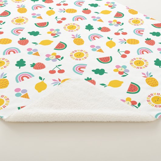 Modern Bright Colourful Smiling Suns and Rainbows Sherpadecke (3/4)