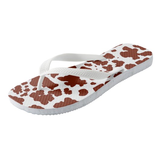 Modern Brown Cow Spots Print Cowboy Bauer Badesandalen (Schrägansicht)
