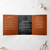 Modern Brown Leather 3-Foto Beerdigung/Gedenkstätt Dreifach-gefaltete Programmkarte (Innenseite)