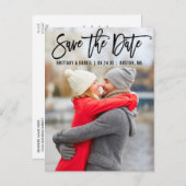 Modern Brush Script Couple Foto B Save the Date Postkarte (Vorne/Hinten)