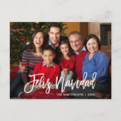 Modern Brush Script Feliz Navidad Family Foto Postkarte (Vorderseite)