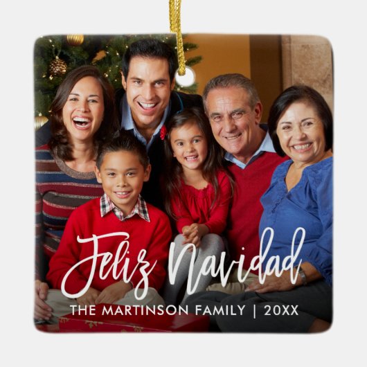 Modern Brush Script Feliz Navidad Foto Keramikornament (Vorderseite)