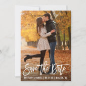 Modern Brush Script Foto Kraft Save the Date Card Einladung (Vorderseite)