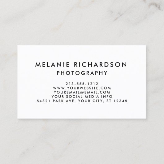 Modern Brush Script Fotografie Foto BW Visitenkarte (Rückseite)