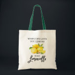 Modern Brush Script Limoncello Lemons Green Handle Tragetasche<br><div class="desc">Moderne Pinselschrift Wasserfarben Zitronen,  wenn das Leben gibt Ihnen Zitronen machen Limoncello Green Handle Tasche</div>