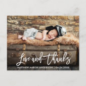 Modern Brush Script Neue Baby Liebe und Danke was Ankündigungspostkarte (Vorderseite)