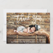 Modern Brush Script New Baby Danke Kraft Card Einladung (Vorderseite)