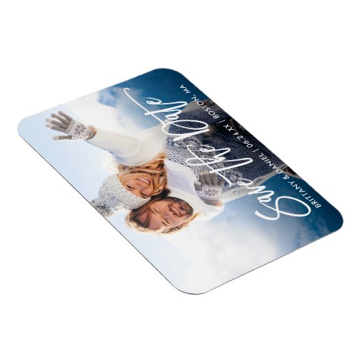Modern Brush Script Save the Date Couple Foto W Magnet (Rechte Seite)