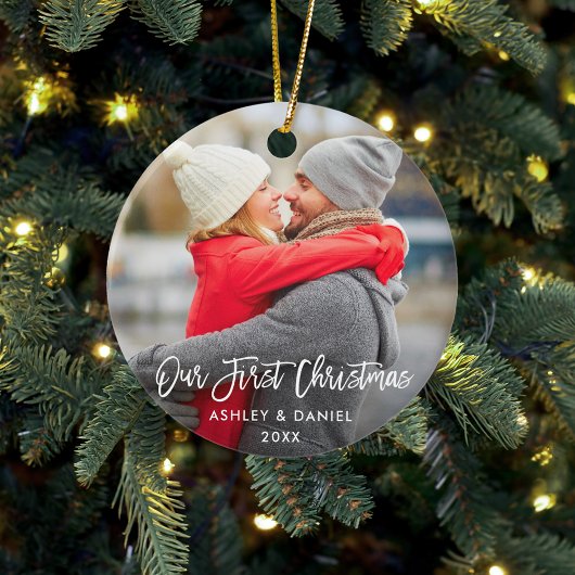 Modern Brush Script Unser erstes Weihnachtspaar Keramik Ornament