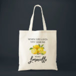 Modern Brush Script Wasserfarbe Limoncello Tragetasche<br><div class="desc">Moderne Pinselschrift Wasserfarben Zitronen,  wenn das Leben gibt Ihnen Zitronen machen Limoncello Tote Tasche</div>