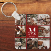 Modern Burgund Couple Foto Collage Monogram Gesche Schlüsselanhänger (Vorderseite)