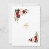 Modern Burgund Marsala Floral Gold Cross Taufe Einladung (Rückseite)