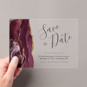 Modern Burgundy Gold Agate Save the Date Card Acryleinladungen (Insitu (Handheld))
