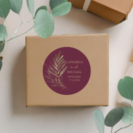 Modern Burgundy Gold Leaf Wedding Monogram Runder Aufkleber