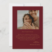 *Modern Burgundy Golden Leaflet Monogram Wedding Dankeskarte (Rückseite)