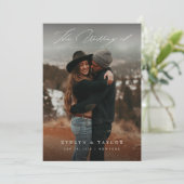 Modern Calligraphy Script Photo QR Code Wedding Einladung (Stehend Vorderseite)