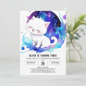 Modern Cat Whimsy Geburtstag Einladung (Stehend Vorderseite)