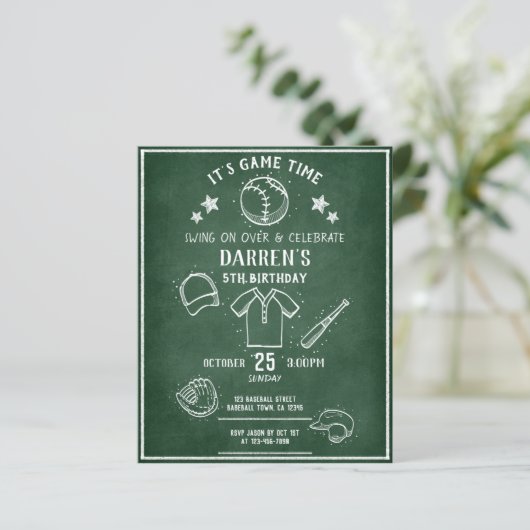 Modern Chalkboard Baseball Budget Geburtstag Einla (Stehend Vorderseite)