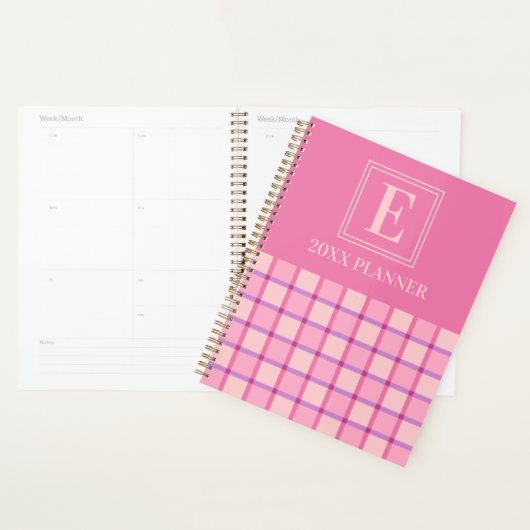 Modern Checker Pink Purple Custom Monogram Planer (Anzeige)
