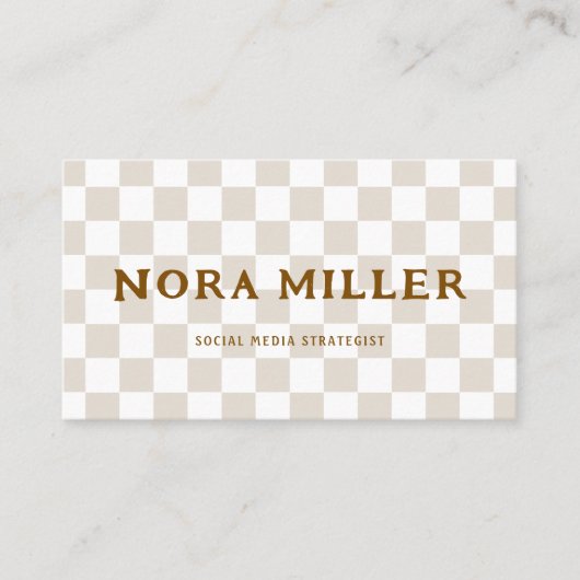 Modern Checkered Pattern Retro Influencer QR Code Visitenkarte (Vorderseite)