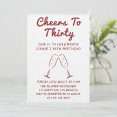 Modern “Cheers to Thirty” Wine 30th Birthday Party Einladung (Stehend Vorderseite)