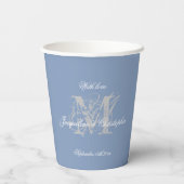 Modern Chic Dusty Blue Wedding Monogram + Name Pappbecher (Rückseite)