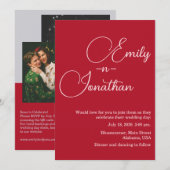 Modern Chic Editorial Deep Red Photo Wedding Einladung (Vorne/Hinten)