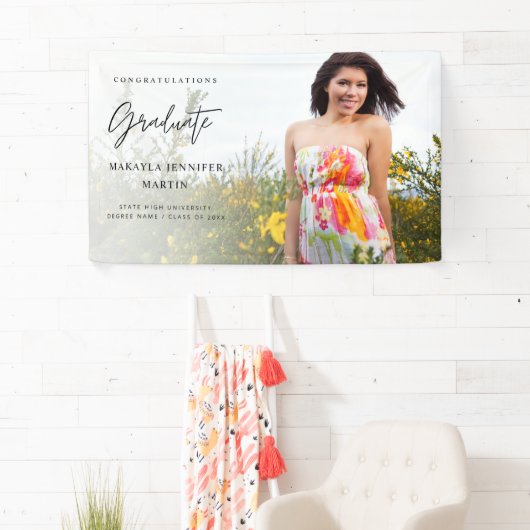 Modern Chic H Foto 2 Graduate Banner - White (Insitu)