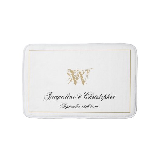 Modern Chic Monogram Names Newlywed Wedding White Badematte (Vorderseite)