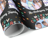 Modern Christmas Family Snowman Foto und Name Geschenkpapier (Rolleneckpunkt)