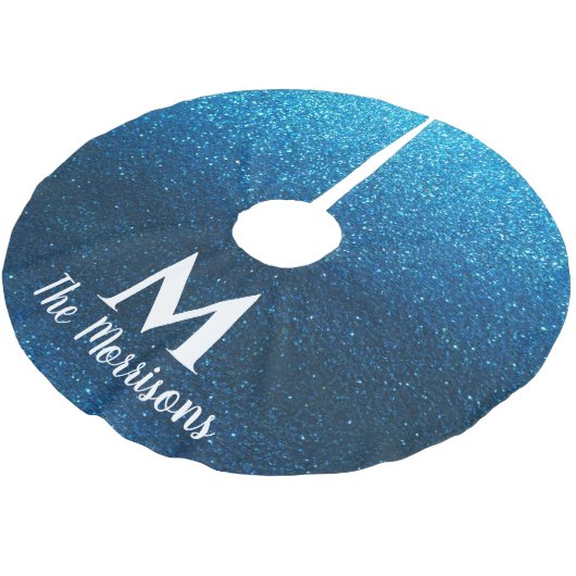 Modern Christmas Glitzer Monogram Family Name Polyester Weihnachtsbaumdecke (Schrägansicht)